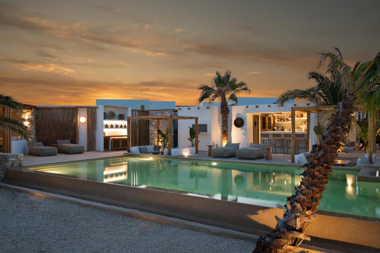 Kosmitis Suites & Villas Науса Екстериор снимка