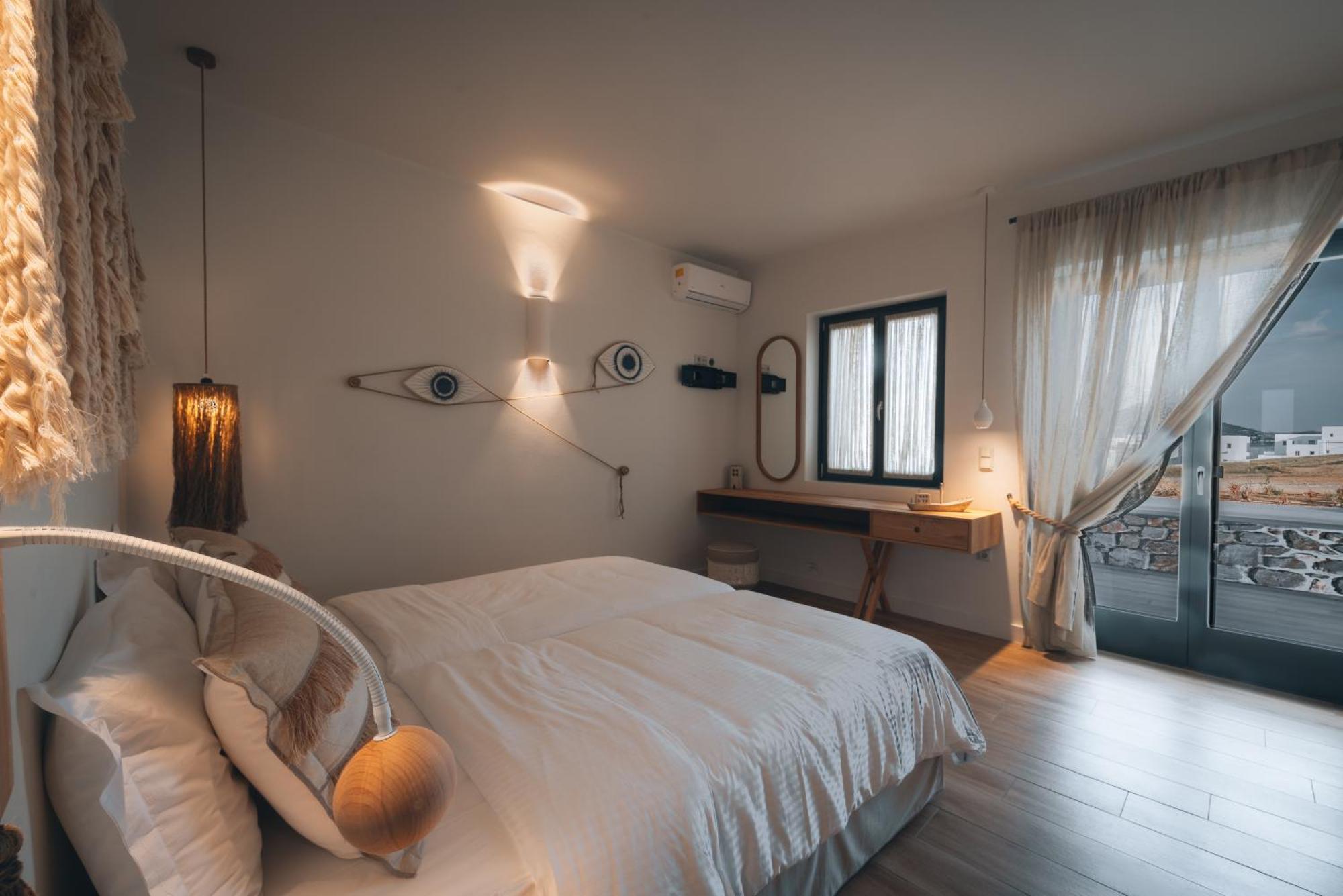 Kosmitis Suites & Villas Науса Стая снимка