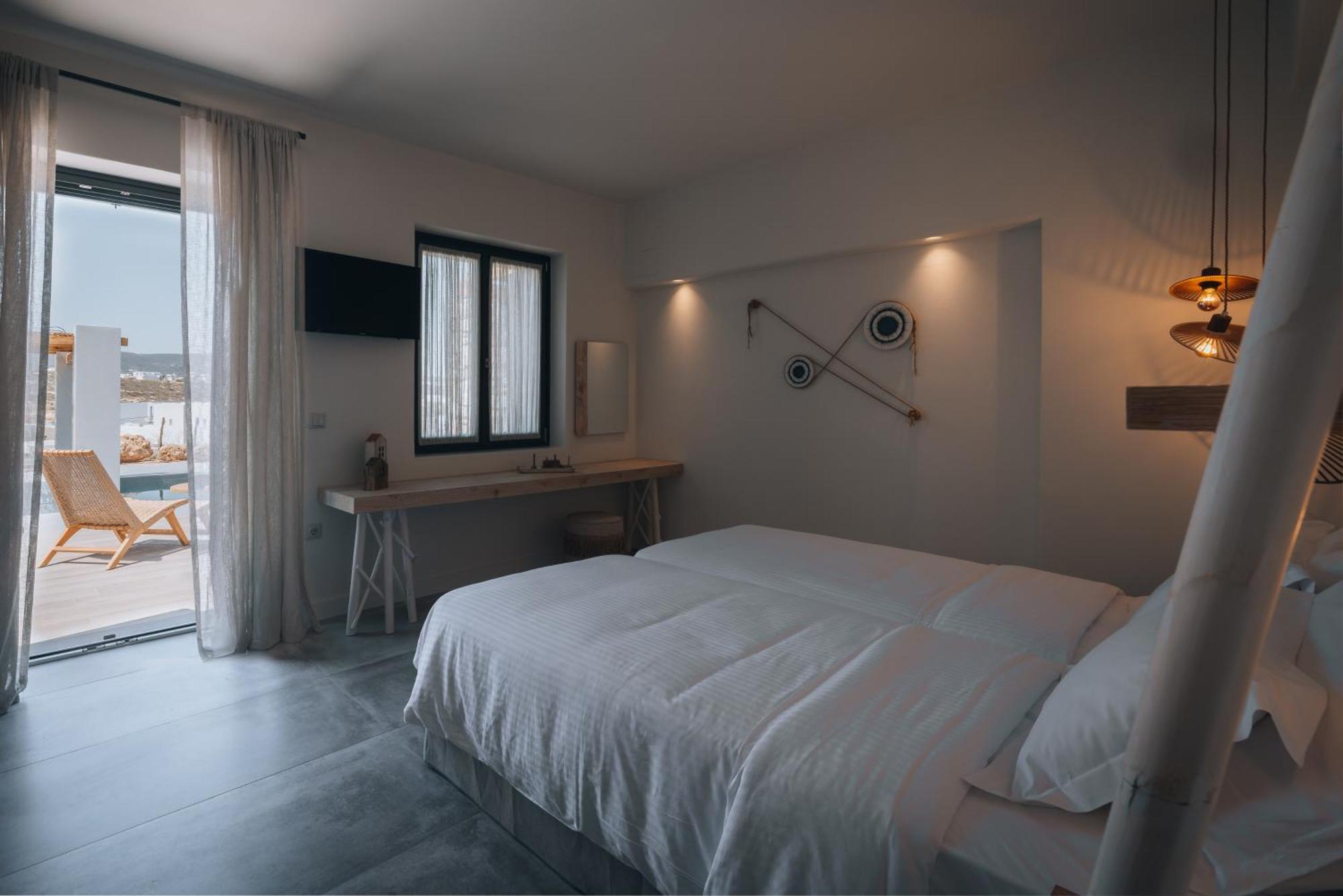 Kosmitis Suites & Villas Науса Екстериор снимка