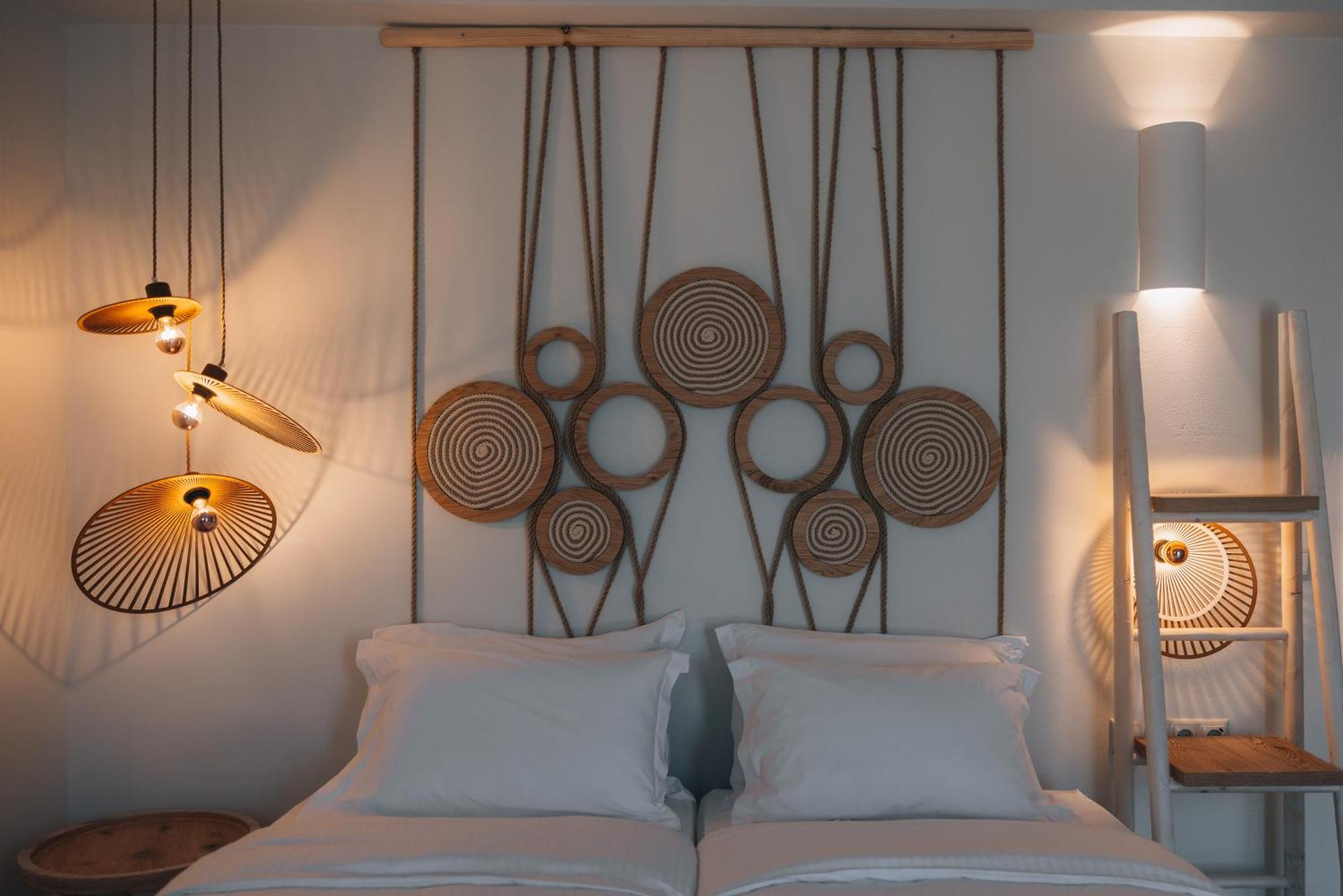 Kosmitis Suites & Villas Науса Стая снимка