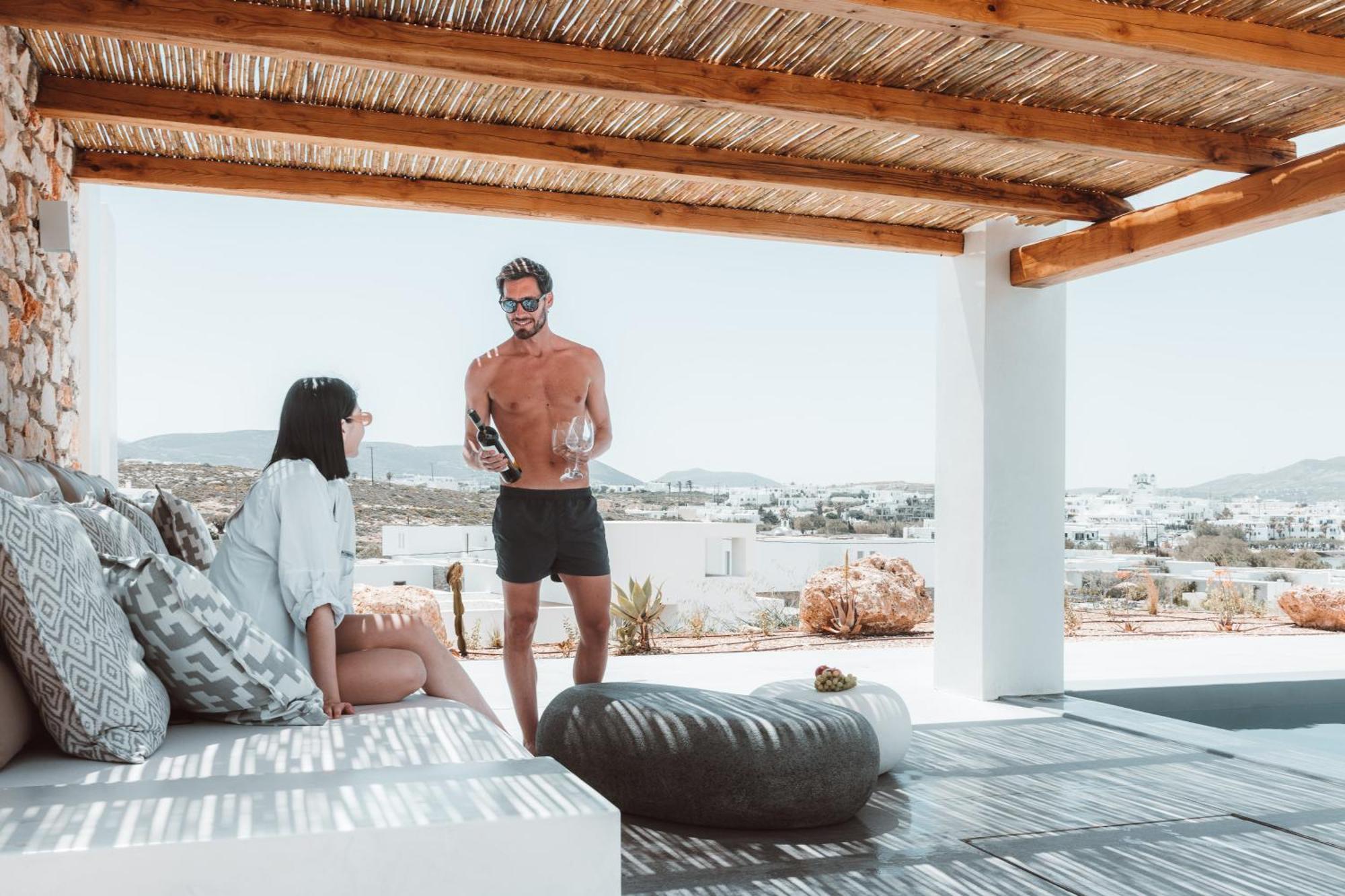Kosmitis Suites & Villas Науса Стая снимка