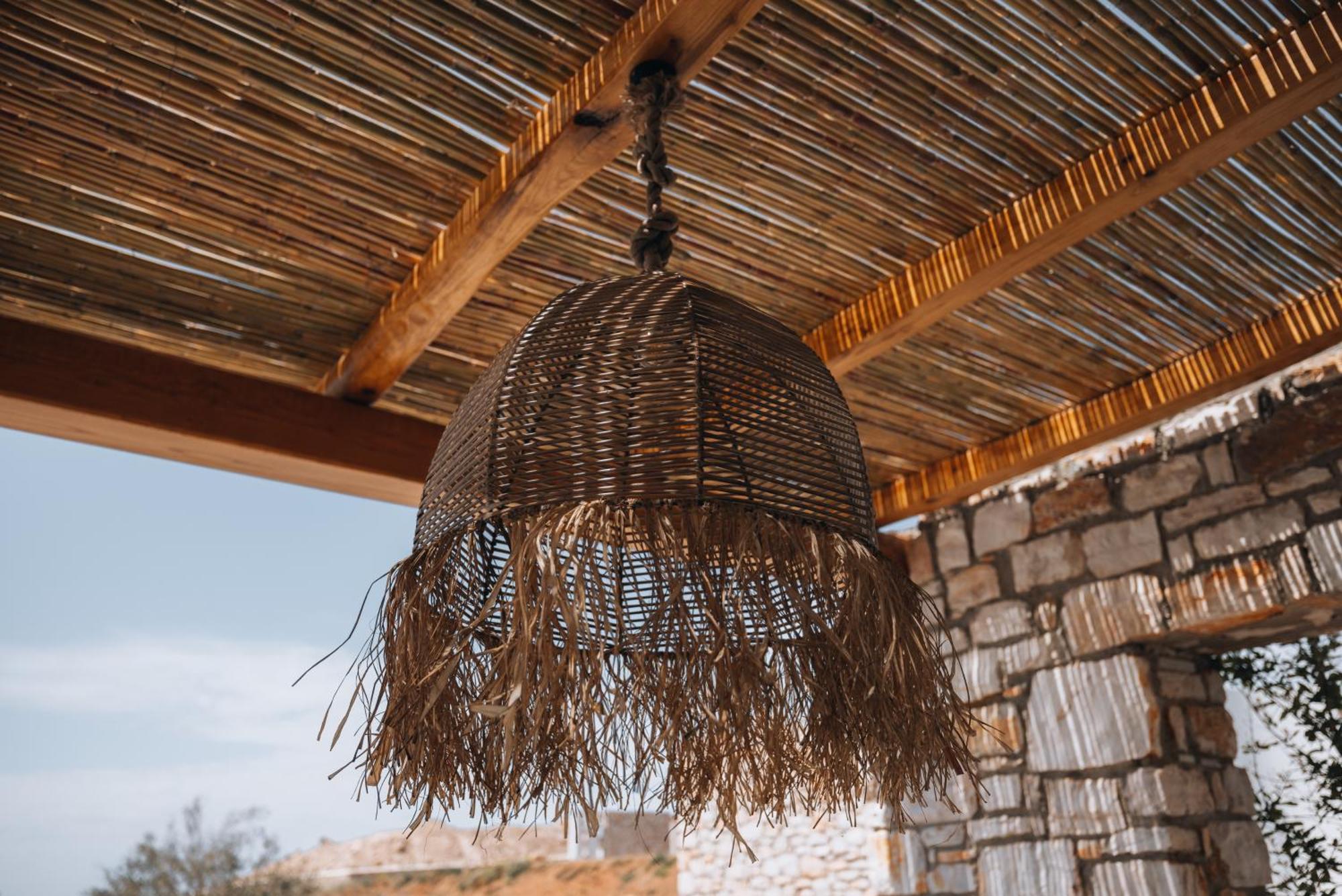 Kosmitis Suites & Villas Науса Стая снимка